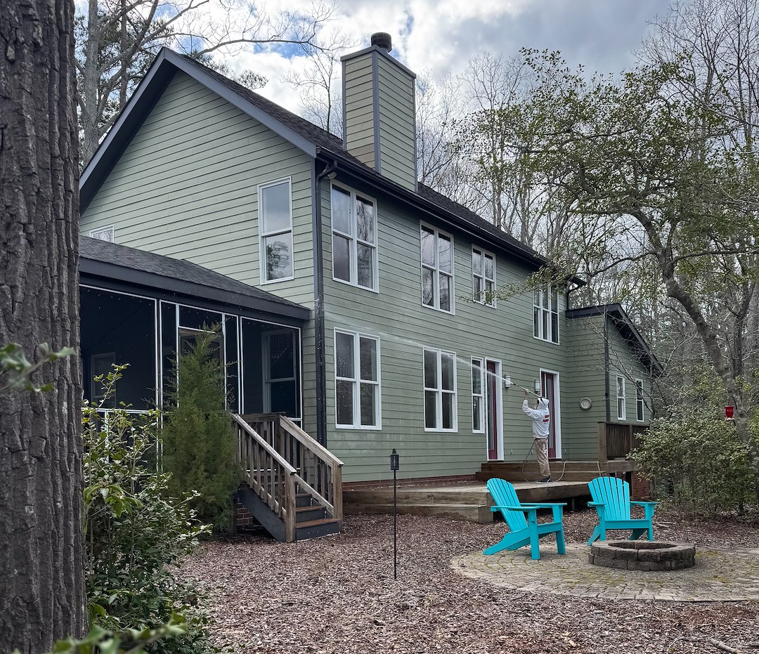 Quality soft wash project in Reedville, Virginia 